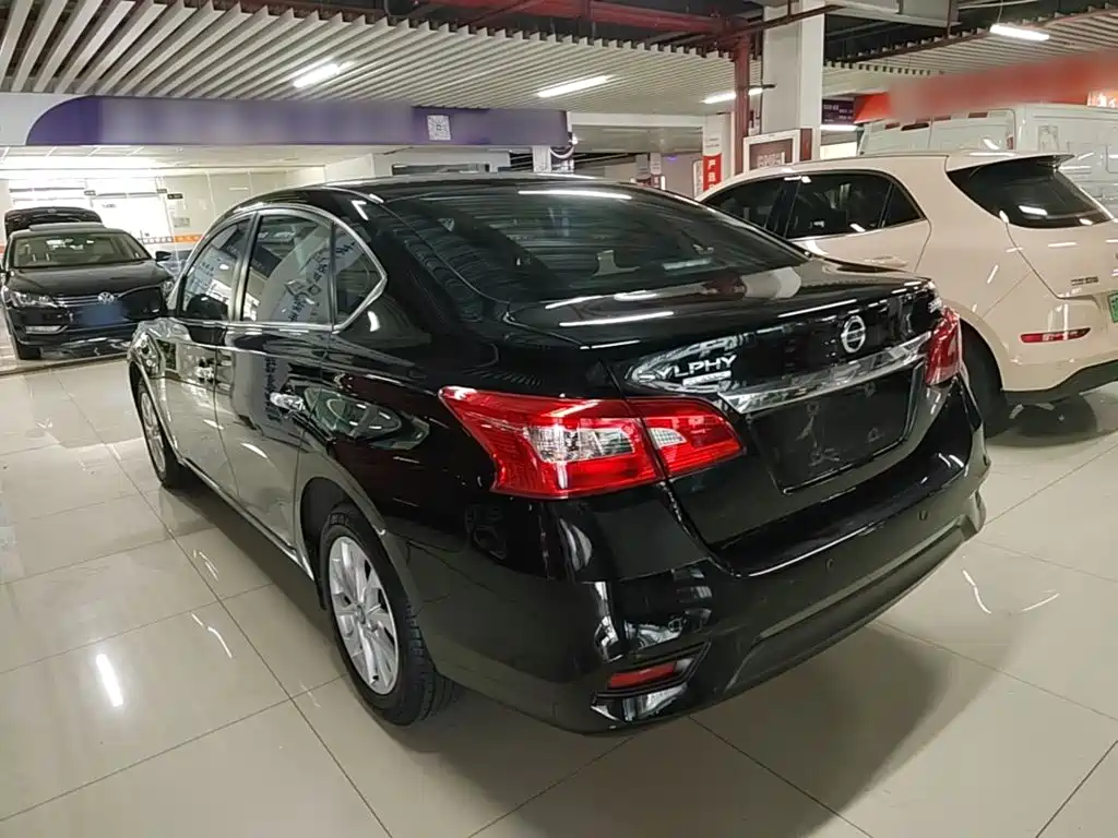 Nissan Sylphy — фото 23