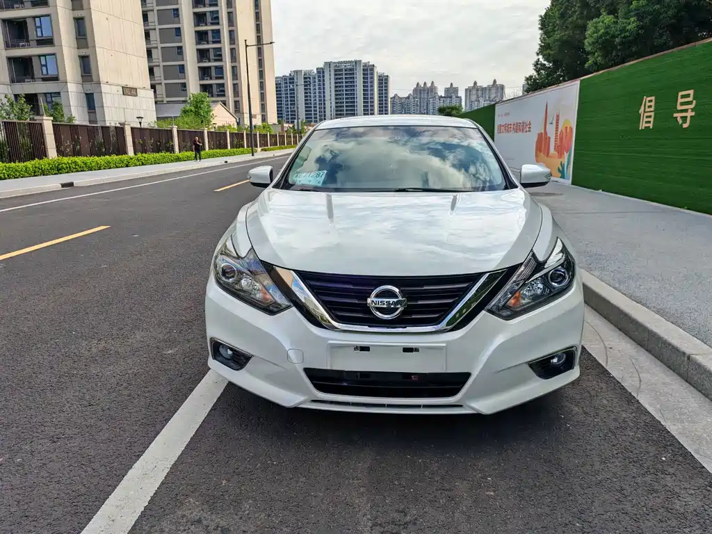 Nissan Teana — фото 3