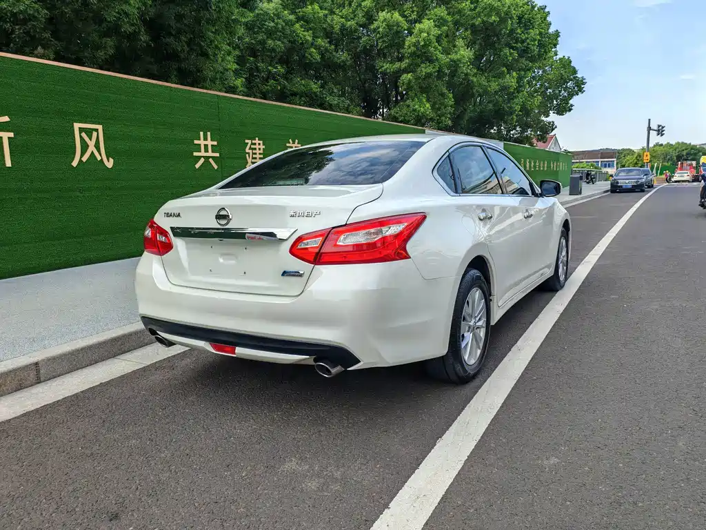 Nissan Teana — фото 5