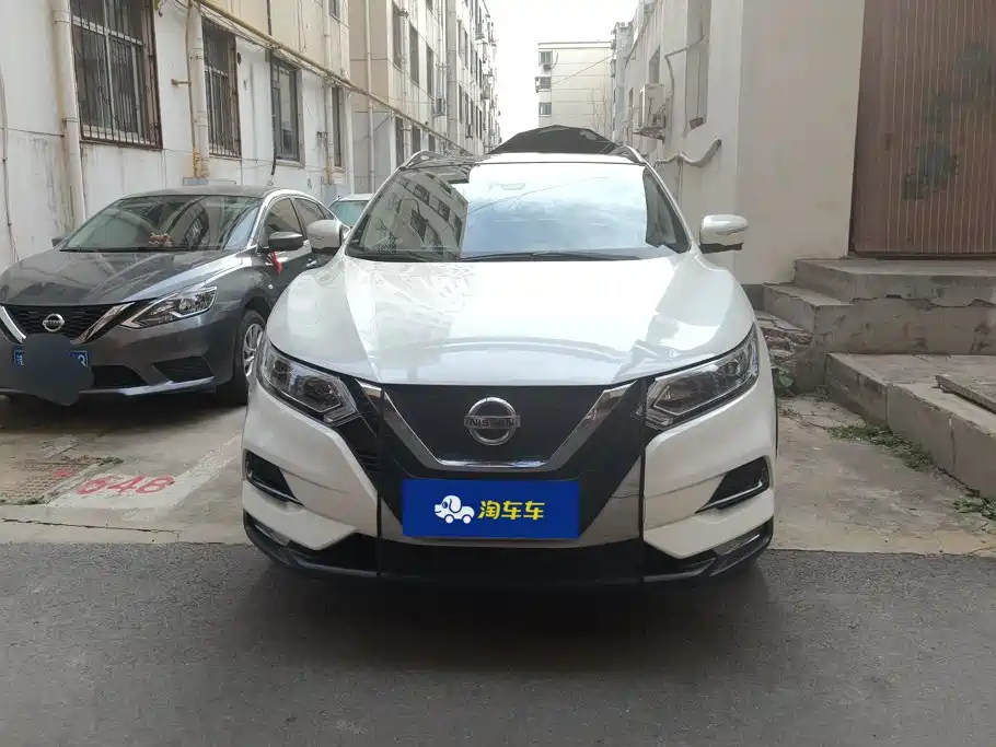 Nissan Qashqai — фото 2