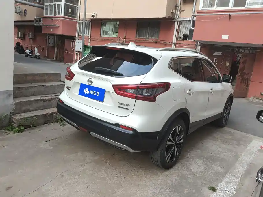 Nissan Qashqai — фото 3