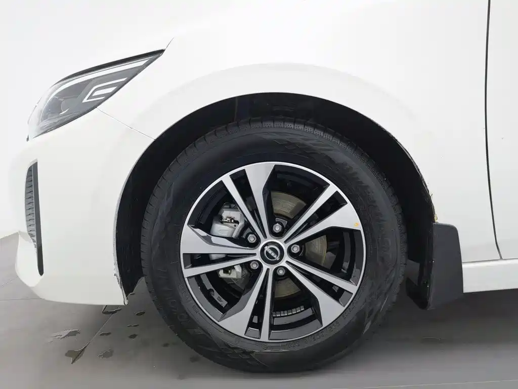 Nissan Sylphy — фото 17