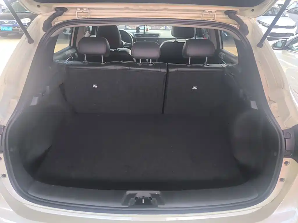 Nissan Qashqai — фото 19