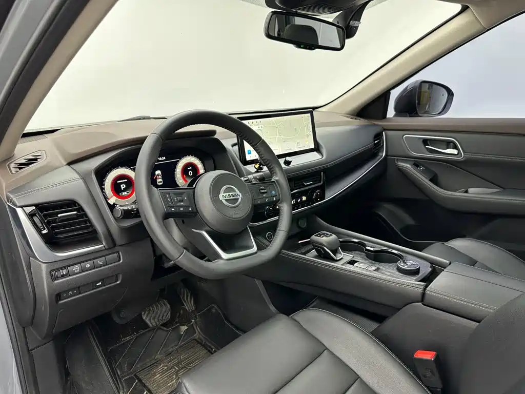 Nissan X-Trail — фото 13