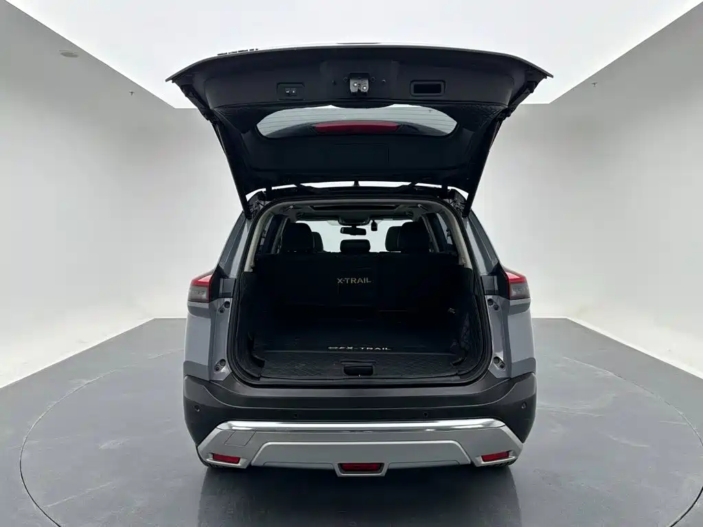 Nissan X-Trail — фото 28