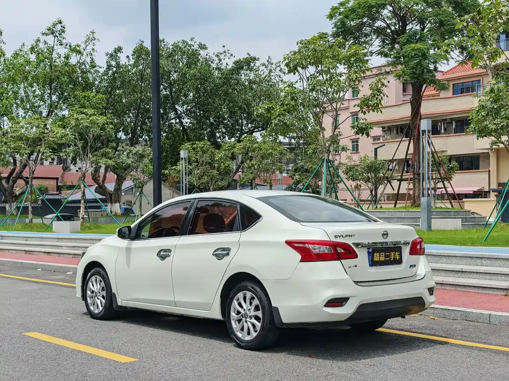 Nissan Sylphy — фото 6