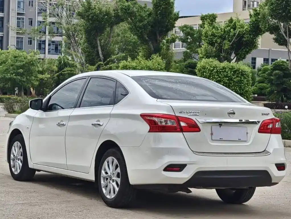 Nissan Sylphy — фото 4