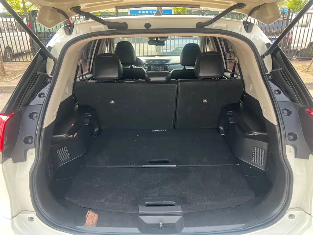 Nissan X-Trail — фото 13