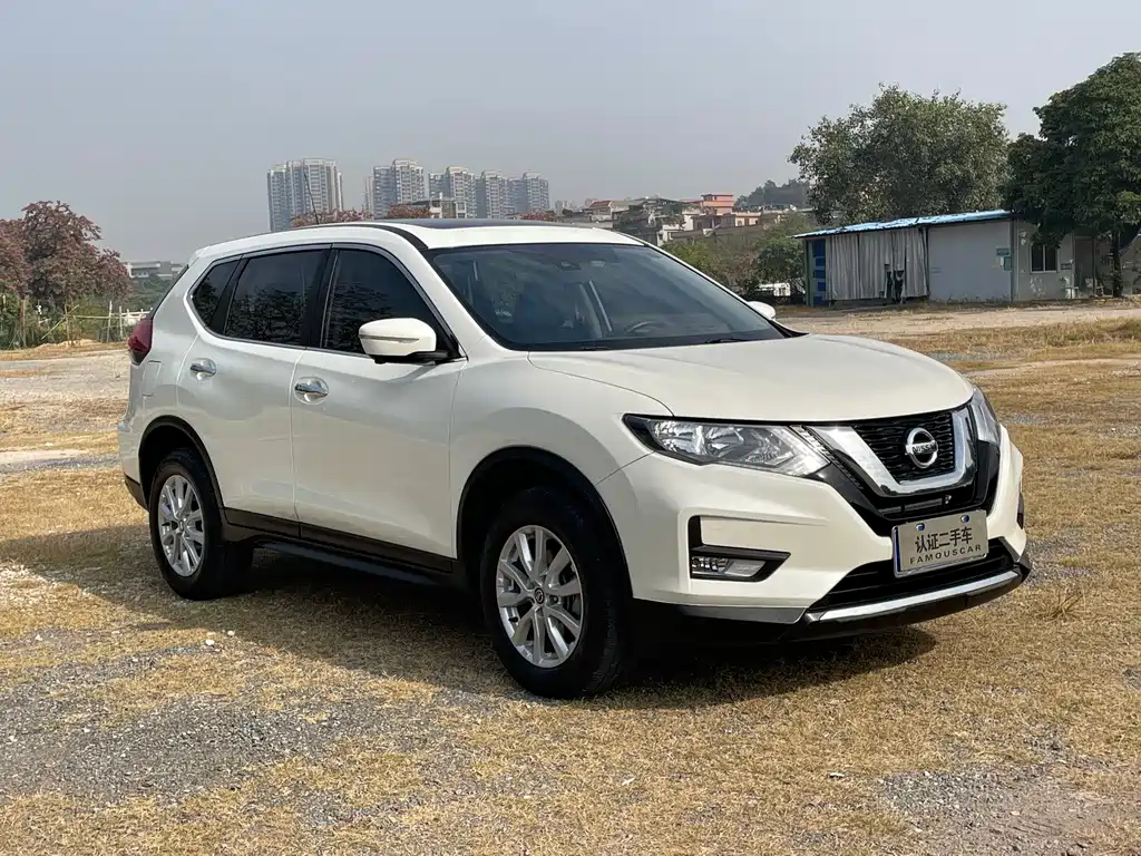 Nissan X-Trail — фото 3