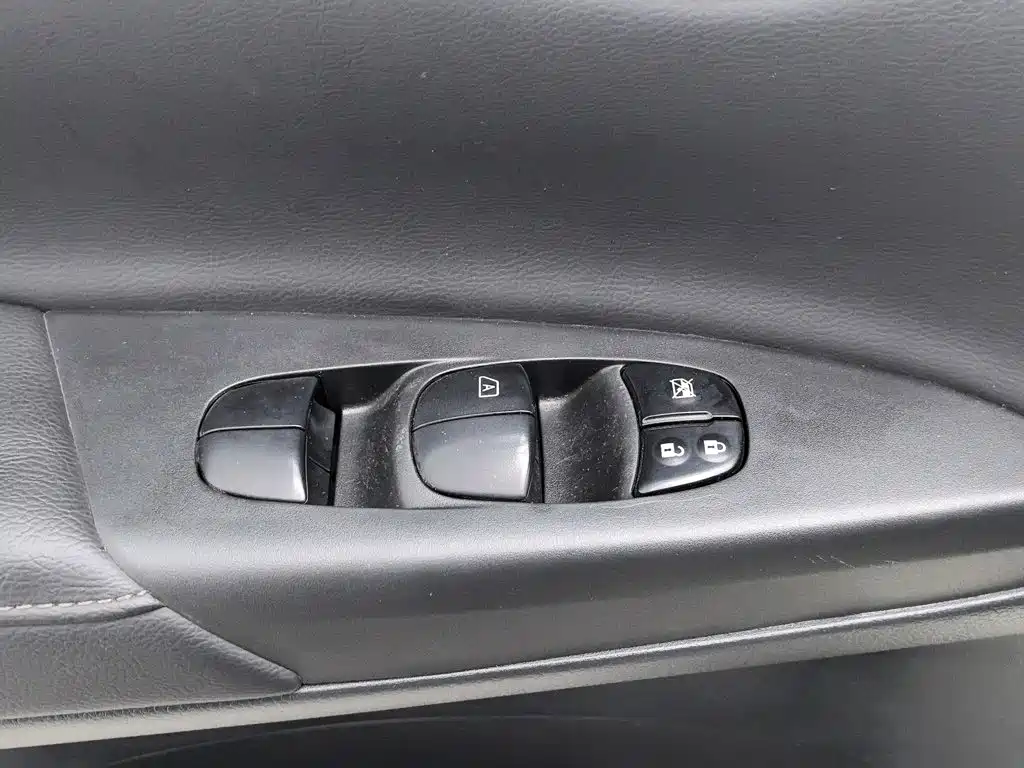Nissan Sylphy — фото 9