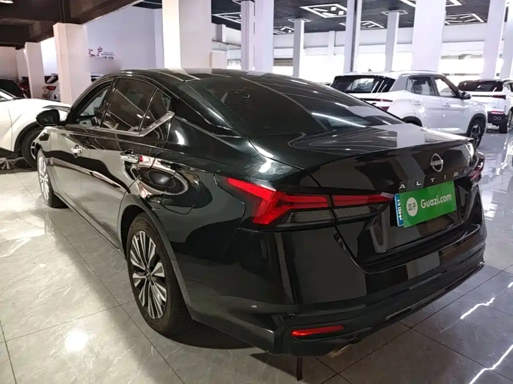 Nissan Teana — фото 5