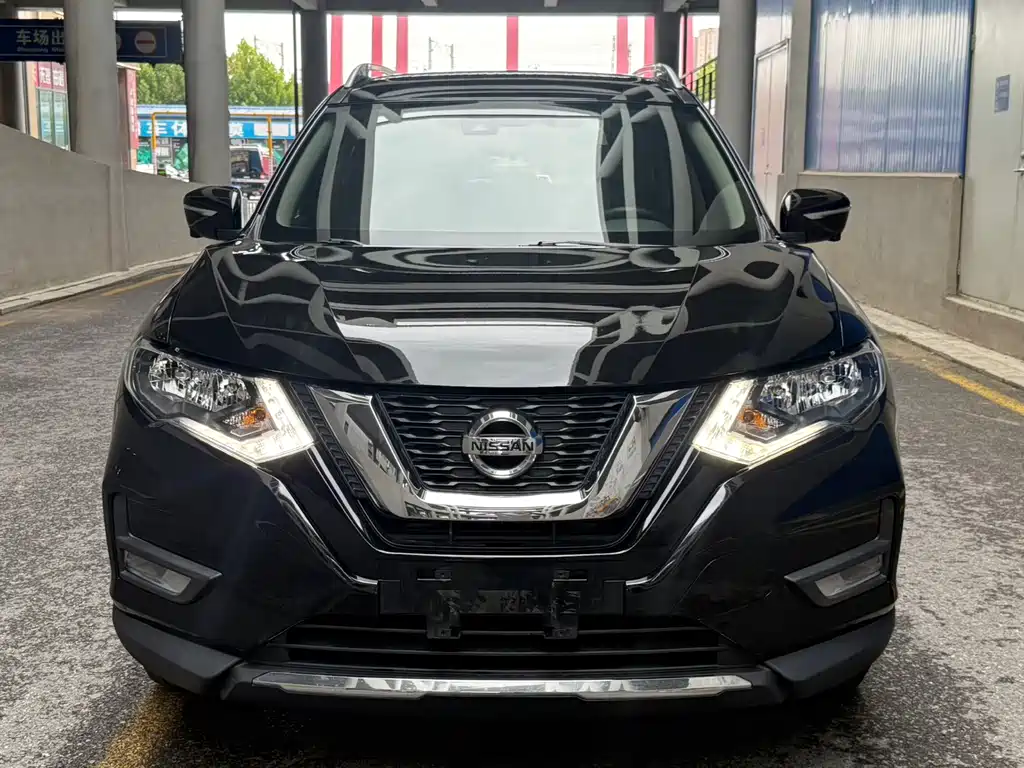 Nissan X-Trail — фото 2