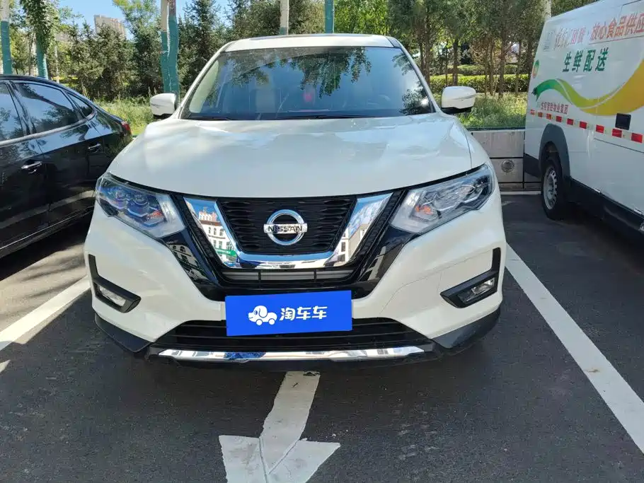 Nissan X-Trail — фото 2