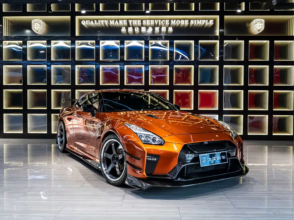 Nissan GT-R — фото 3