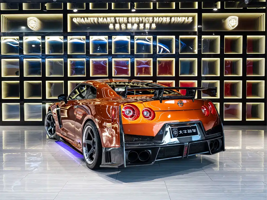 Nissan GT-R — фото 4