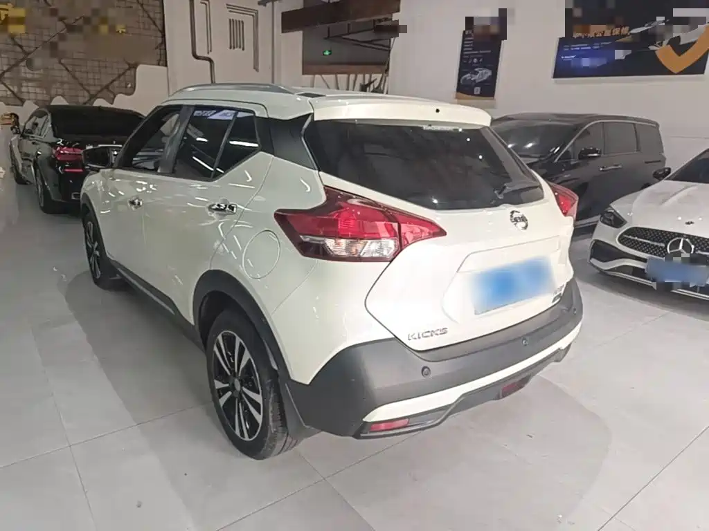 Nissan Kicks — фото 5