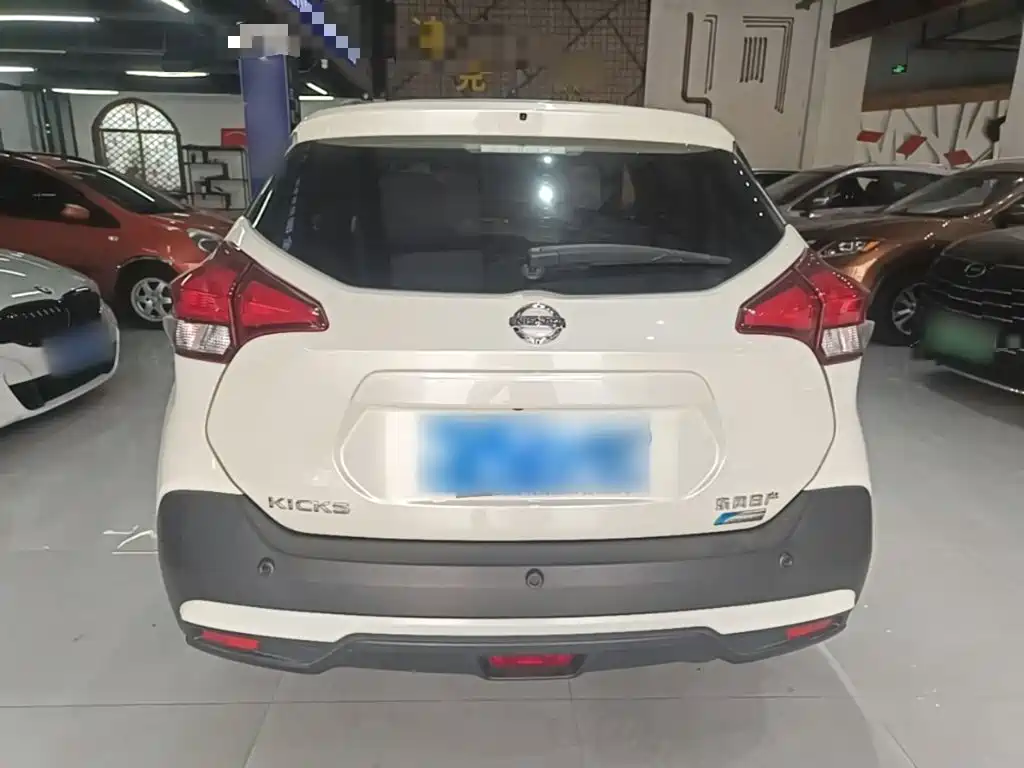Nissan Kicks — фото 6