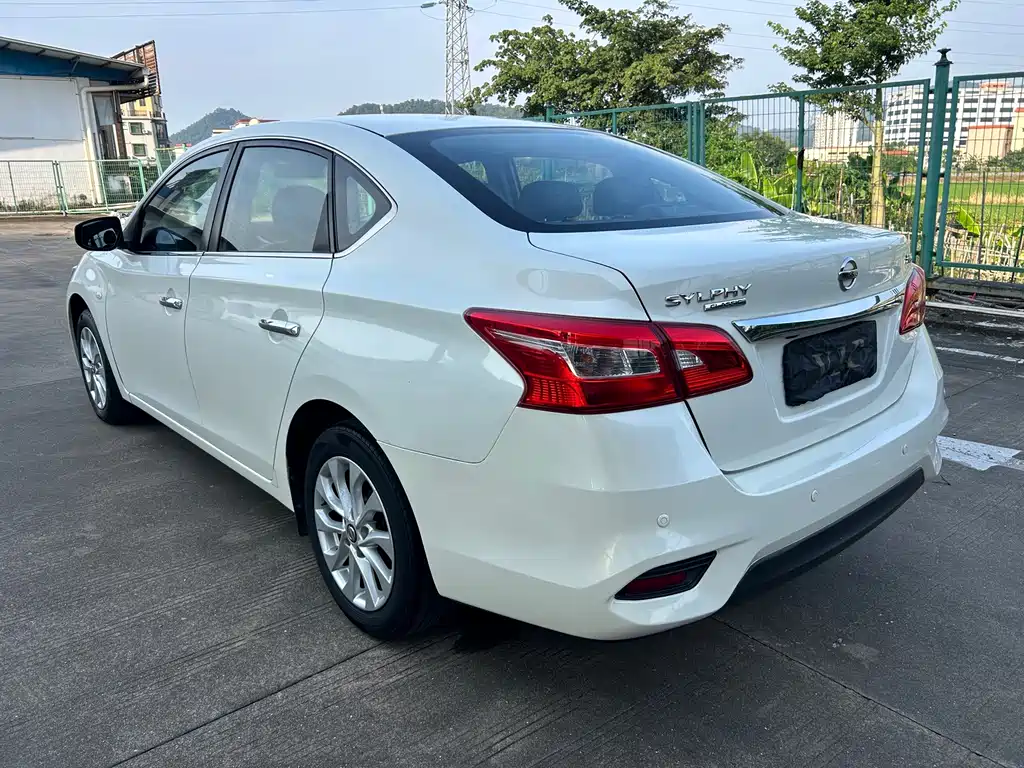 Nissan Sylphy — фото 6