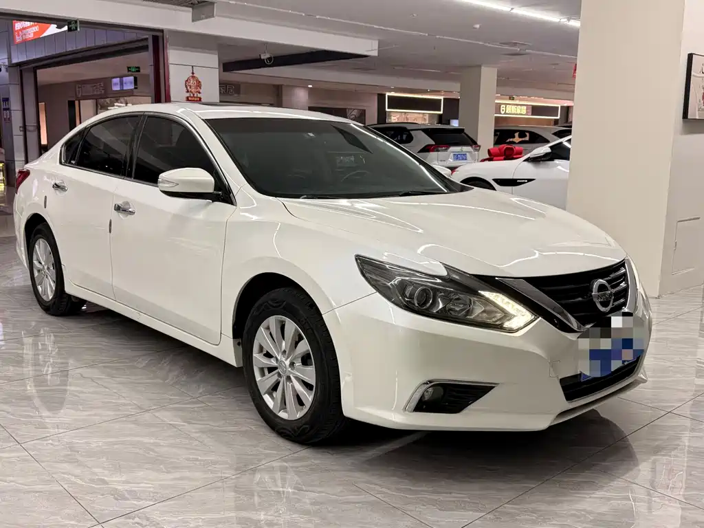 Nissan Teana — фото 3