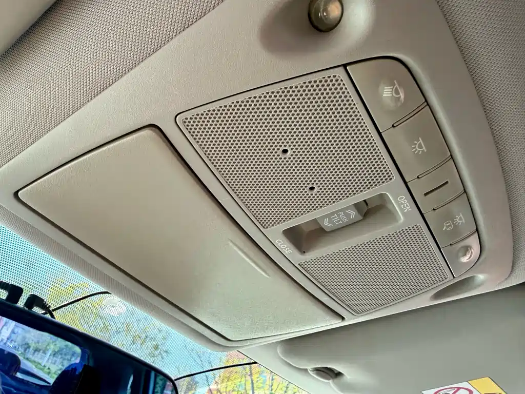 Nissan X-Trail — фото 9
