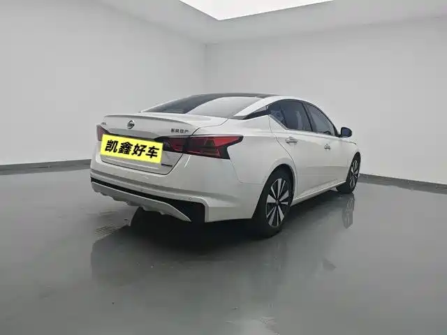 Nissan Teana — фото 4