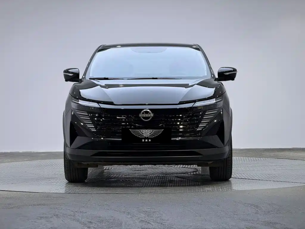 Nissan Qashqai — фото 2