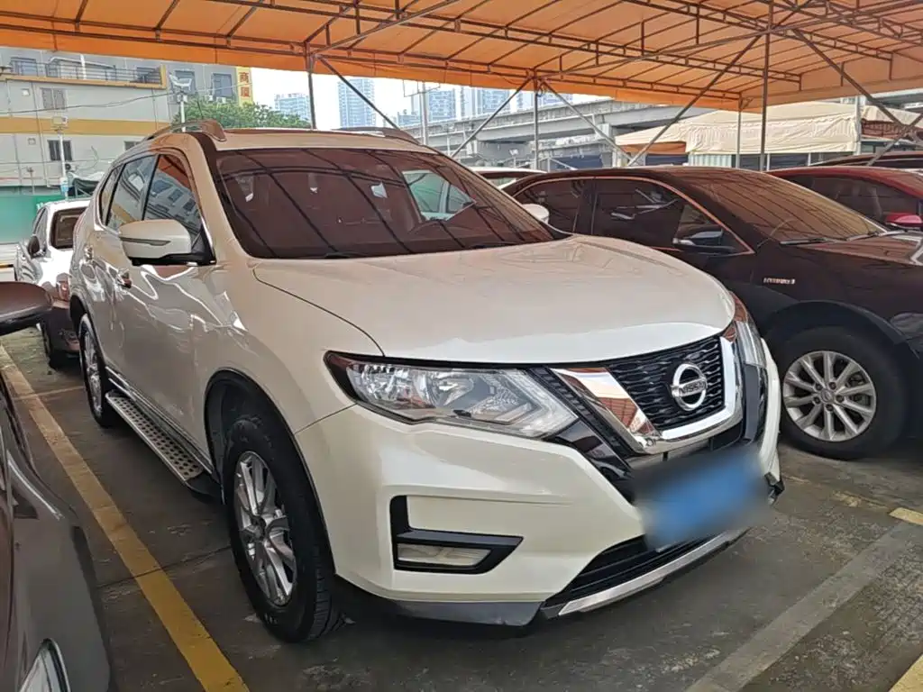 Nissan X-Trail — фото 4