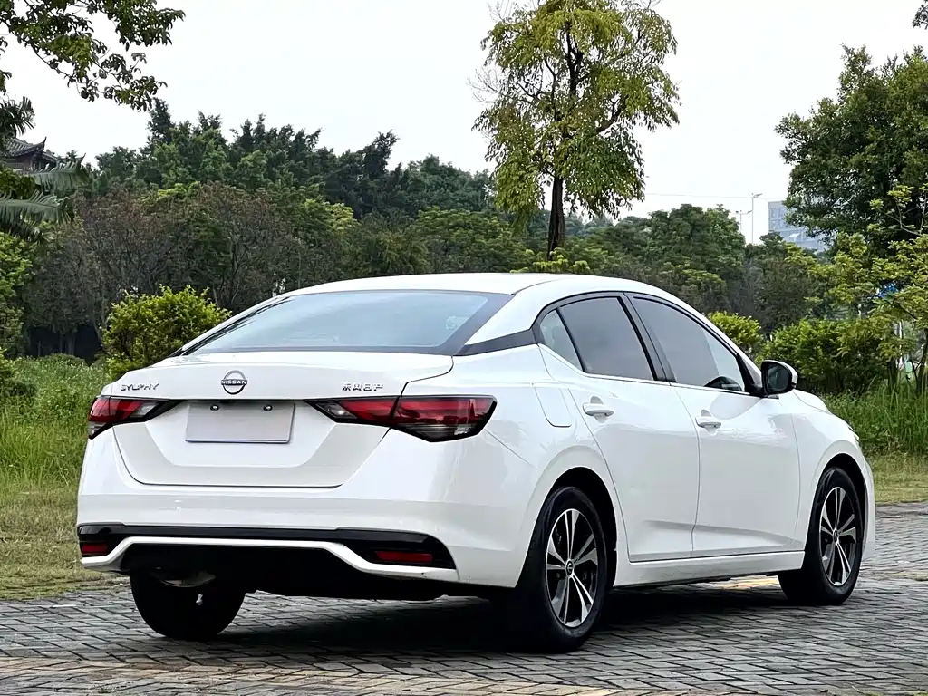 Nissan Sylphy — фото 4