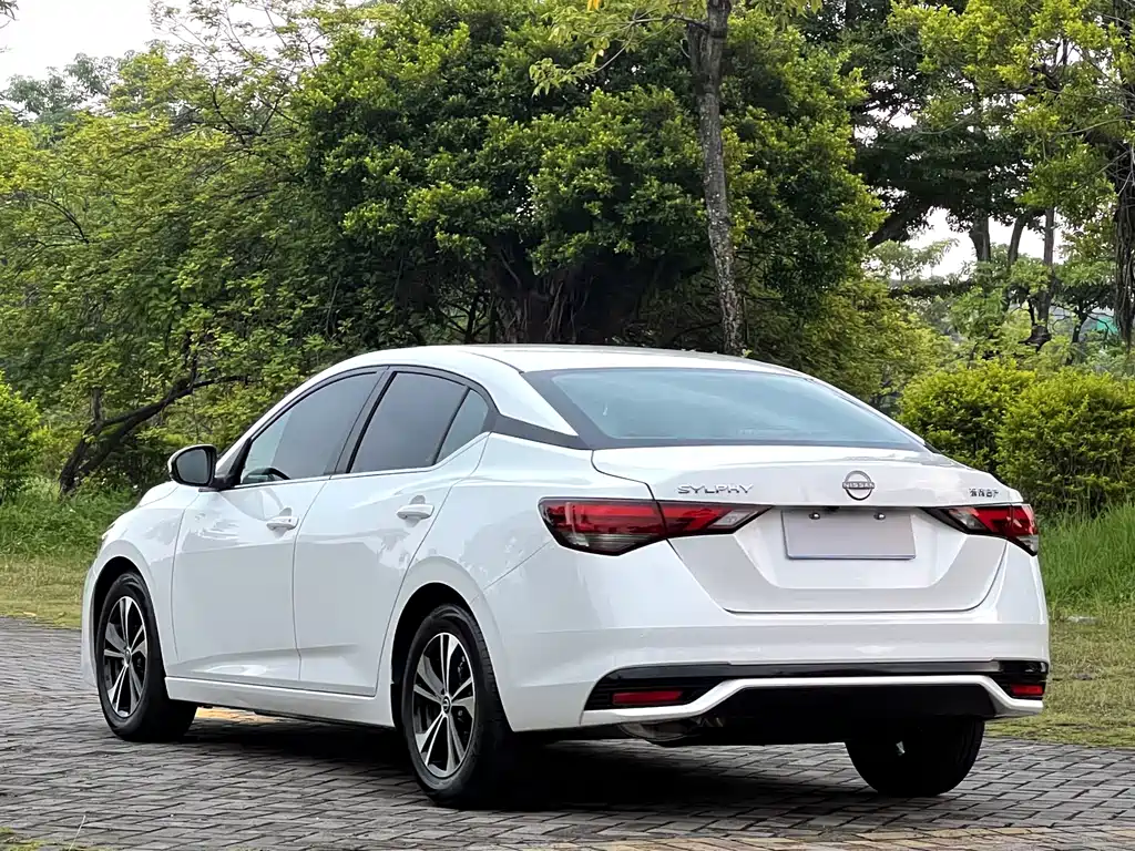 Nissan Sylphy — фото 6