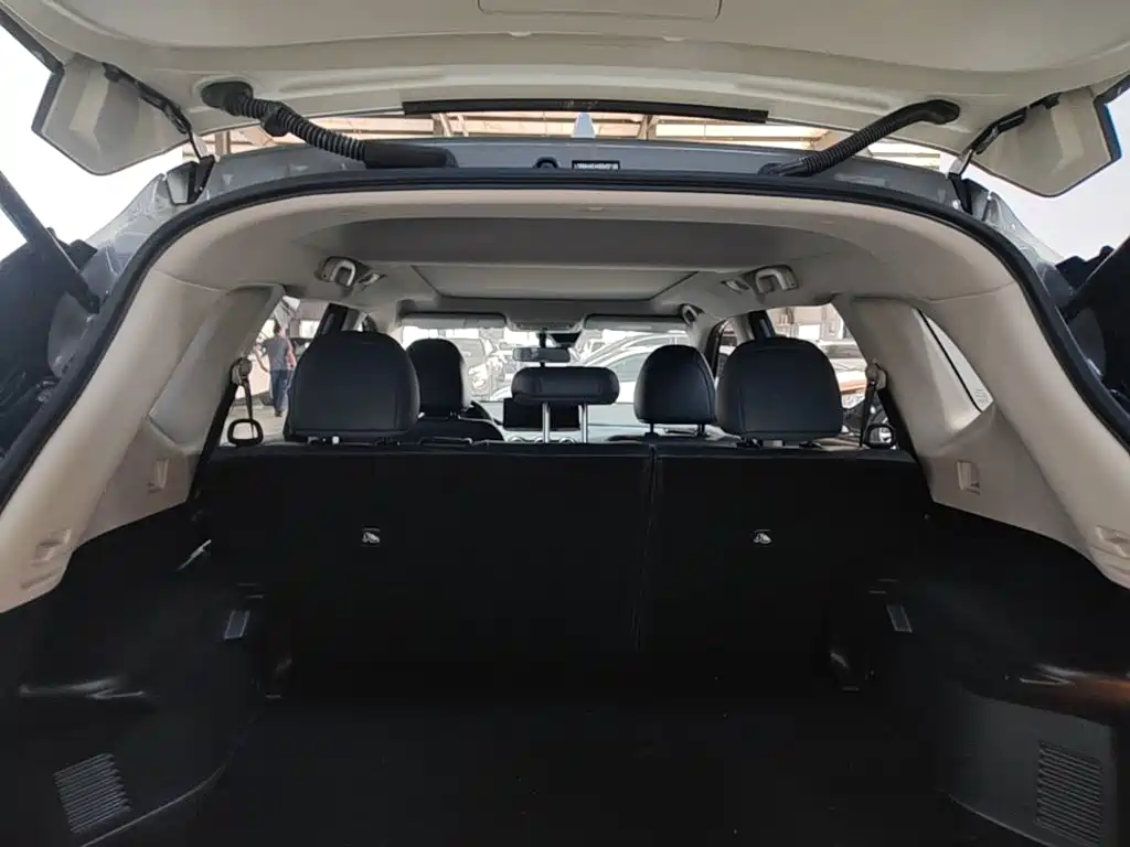 Nissan X-Trail — фото 15