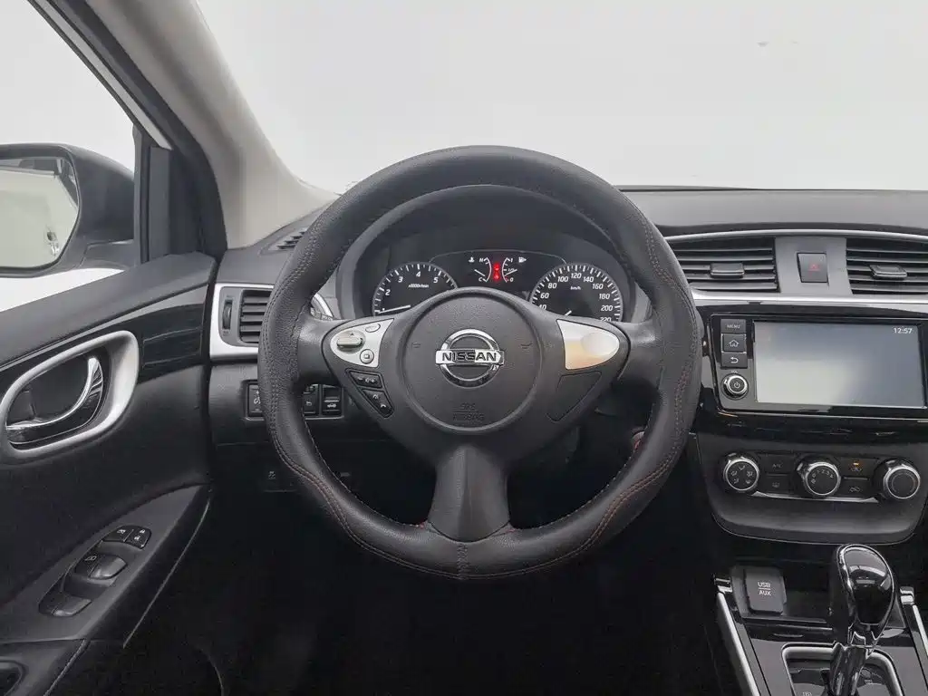 Nissan Sylphy — фото 11