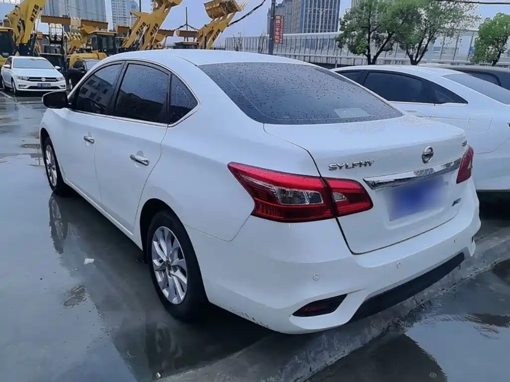Nissan Sylphy — фото 5
