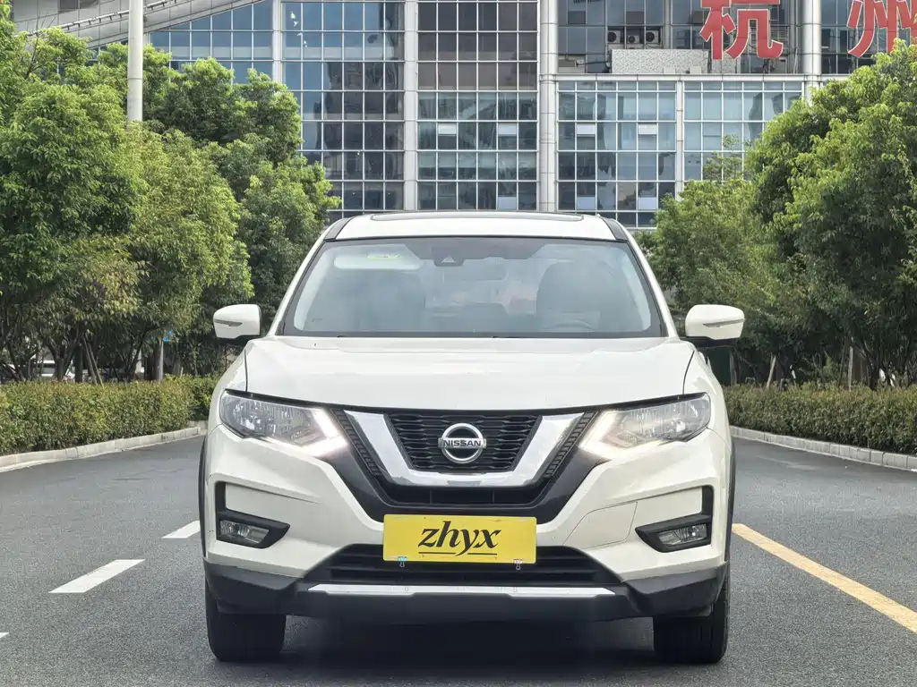 Nissan X-Trail — фото 2