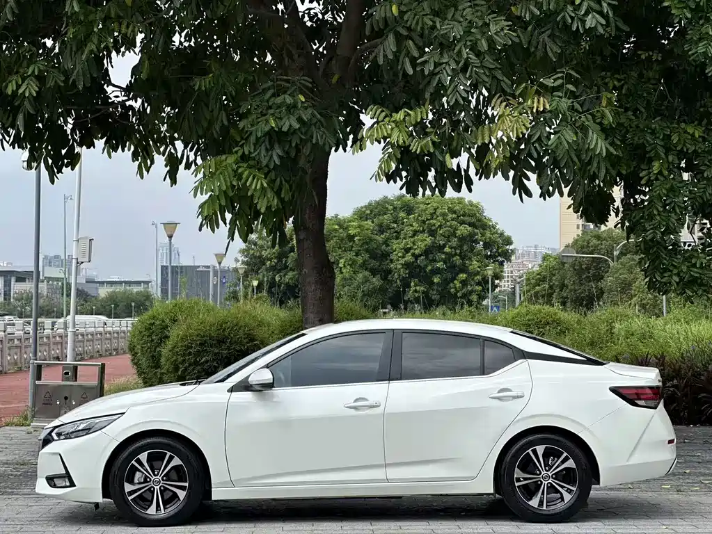 Nissan Sylphy — фото 14