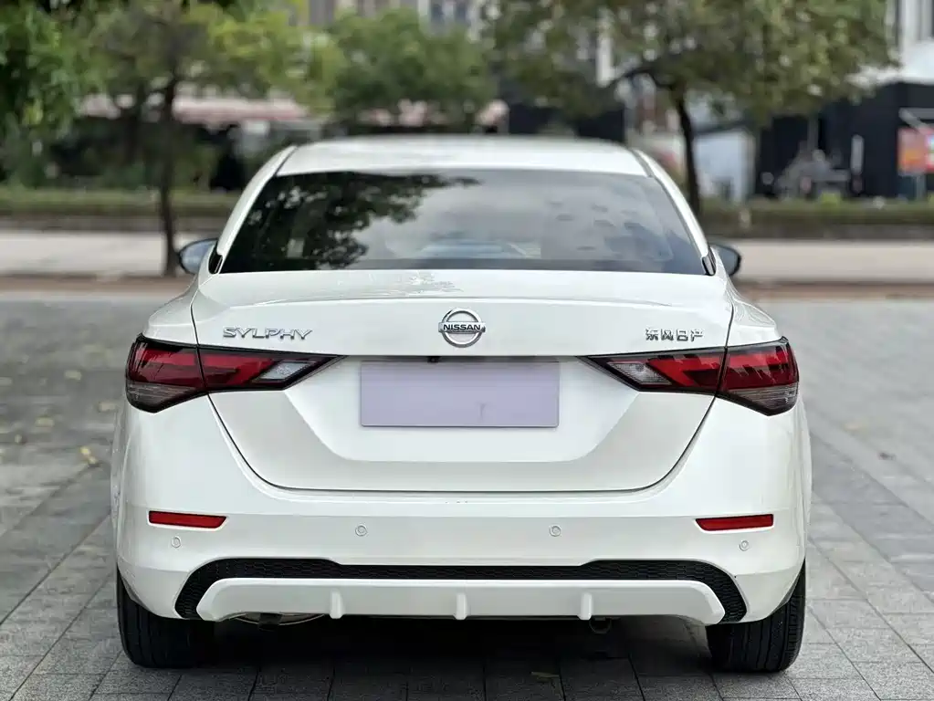 Nissan Sylphy — фото 8