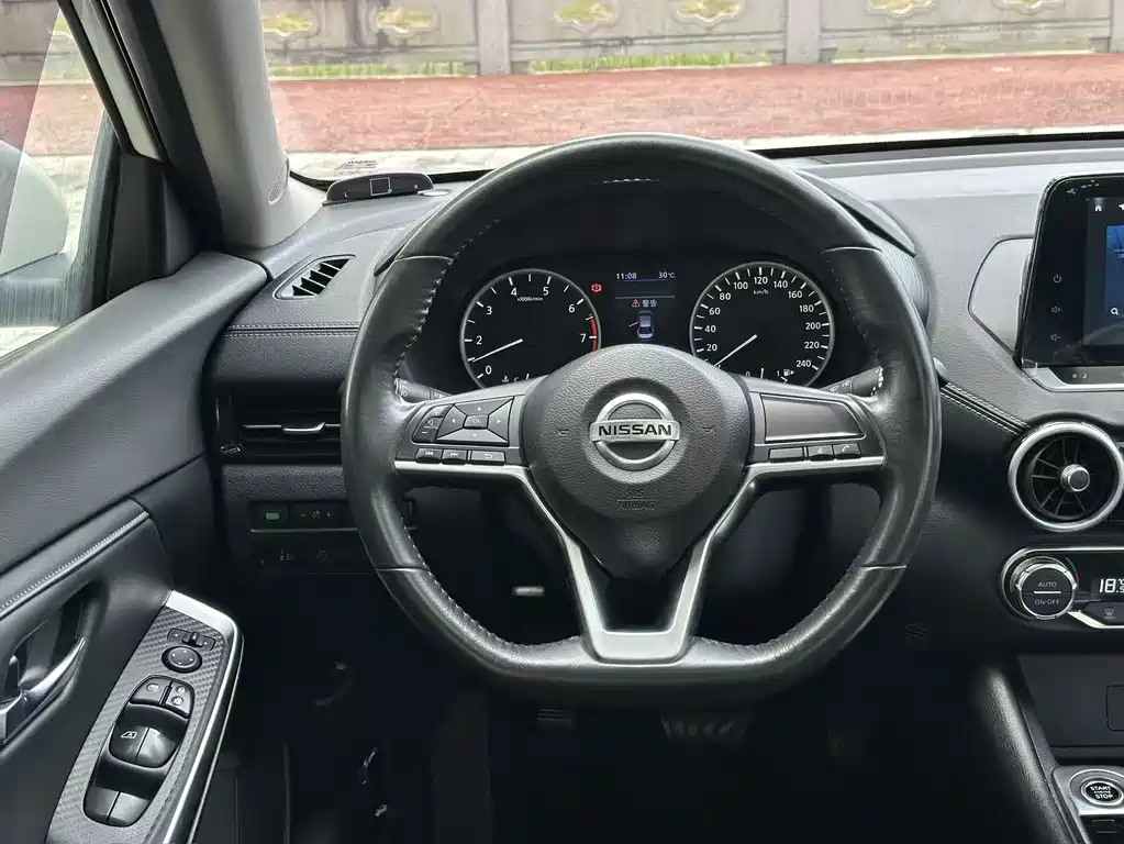 Nissan Sylphy — фото 10
