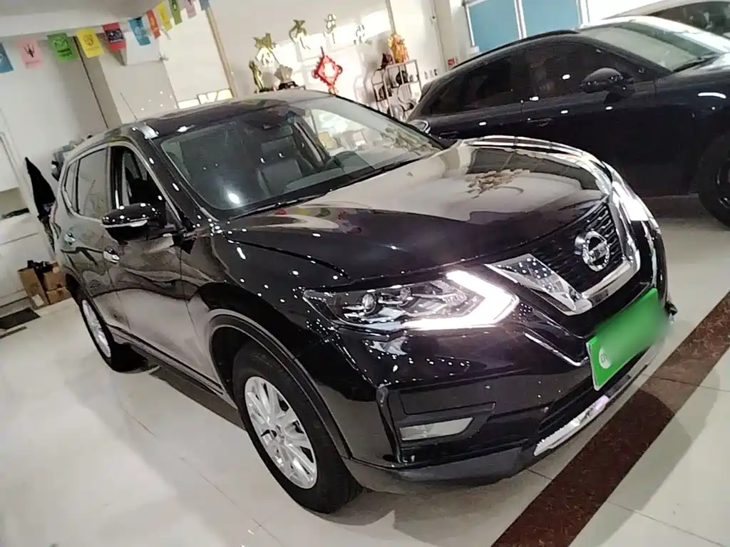 Nissan X-Trail — фото 22