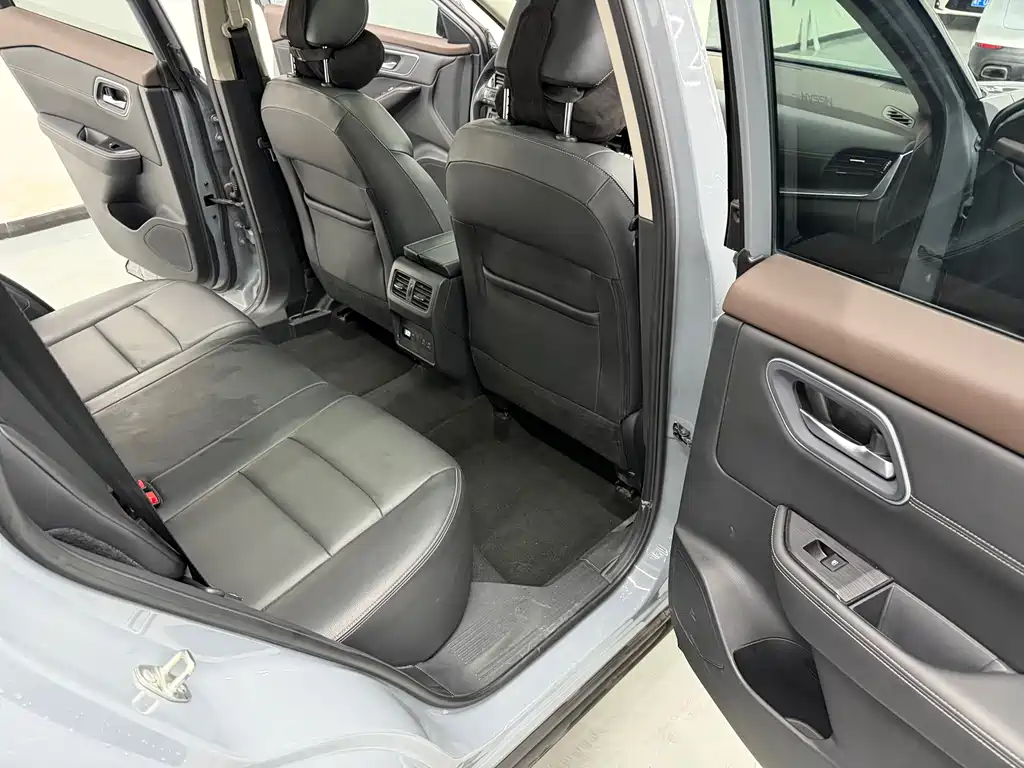 Nissan X-Trail — фото 17