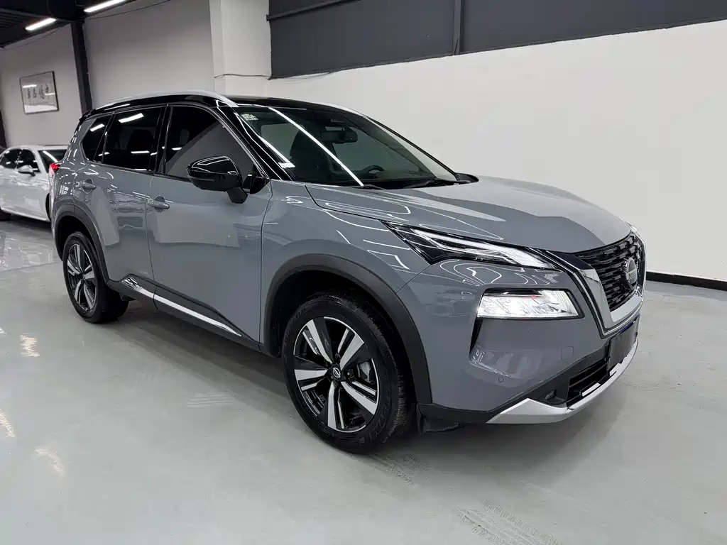 Nissan X-Trail — фото 4