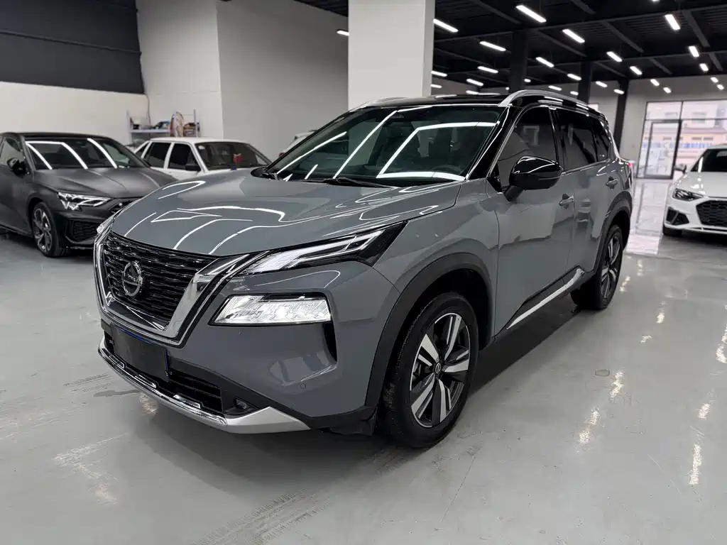 Nissan X-Trail — фото 5
