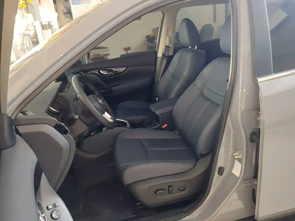 Nissan X-Trail — фото 11