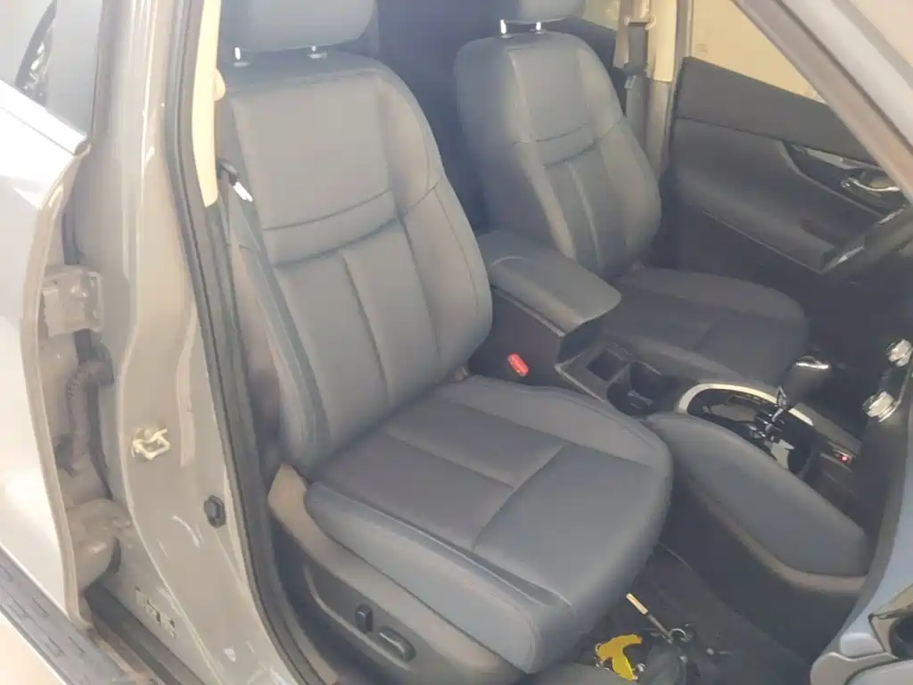 Nissan X-Trail — фото 20