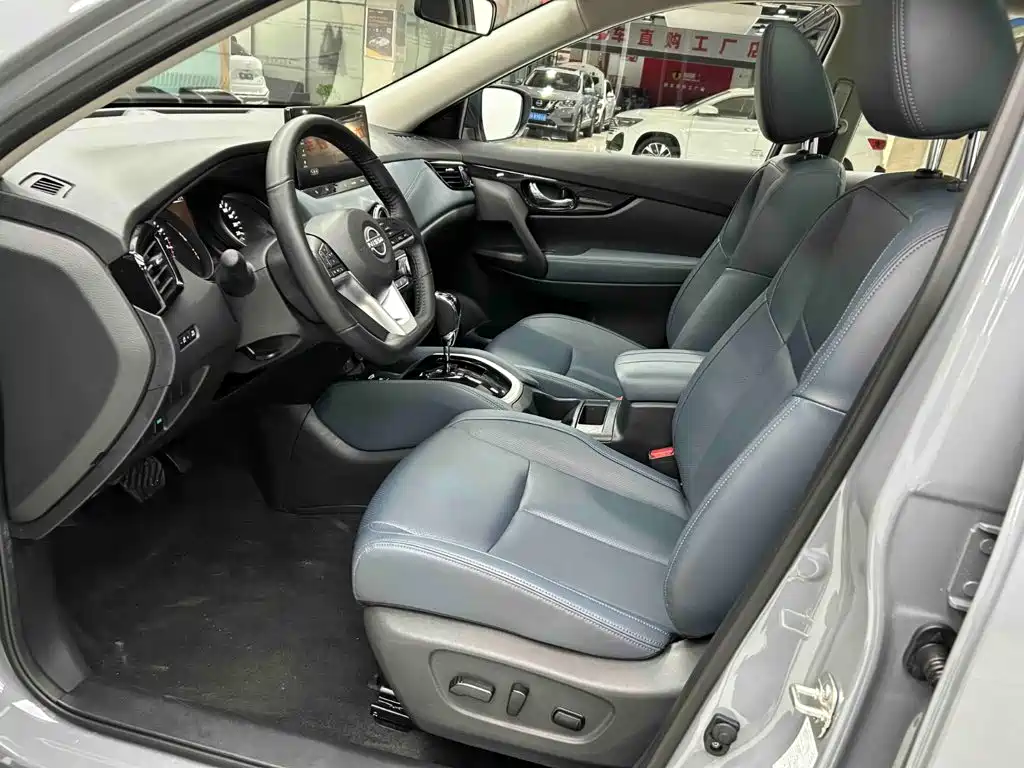 Nissan X-Trail — фото 17
