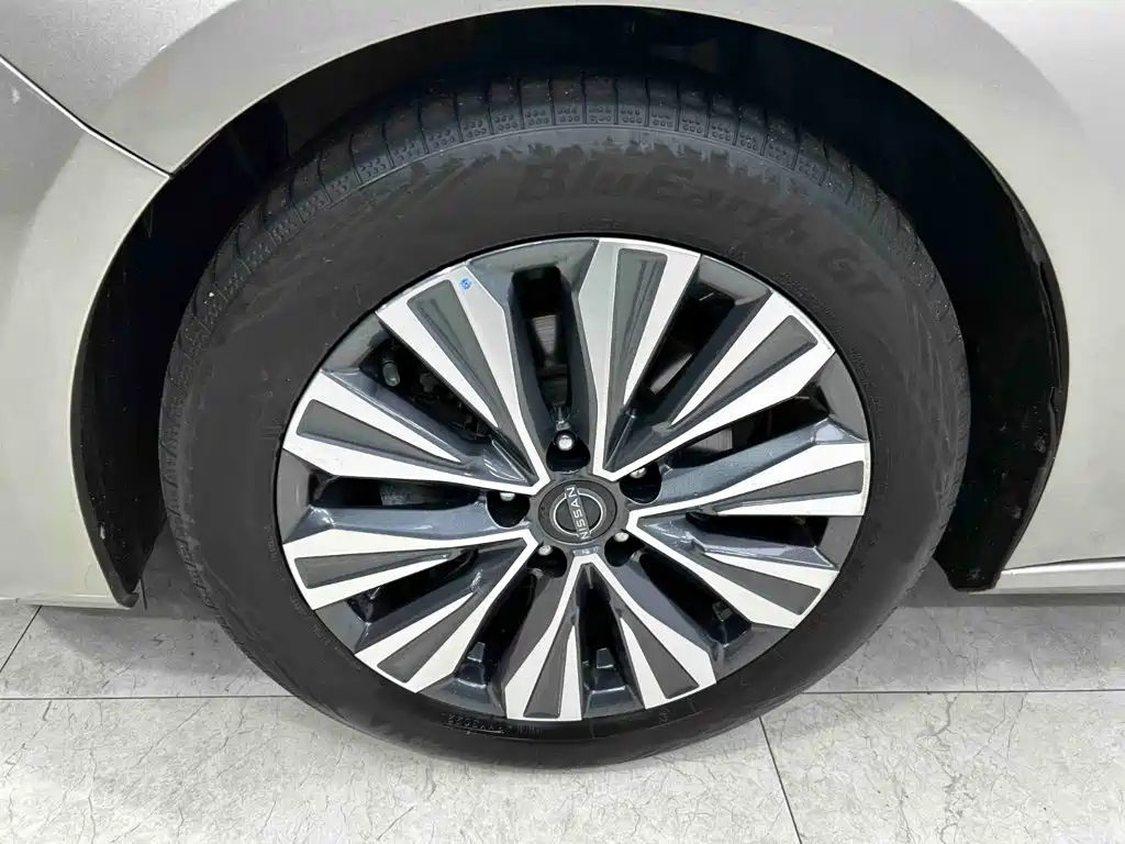 Nissan Teana — фото 24