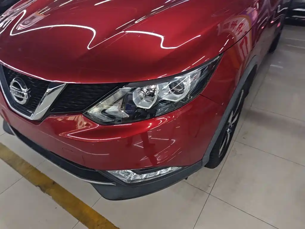 Nissan Qashqai — фото 24