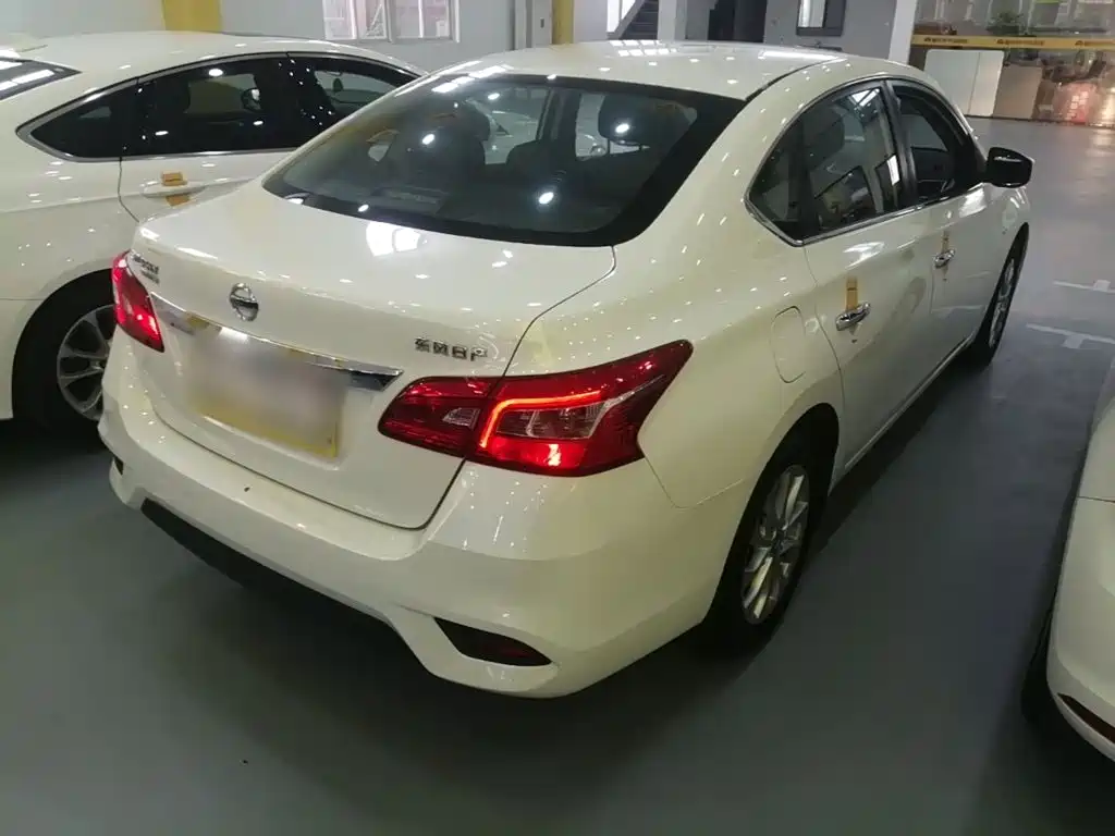 Nissan Sylphy — фото 7