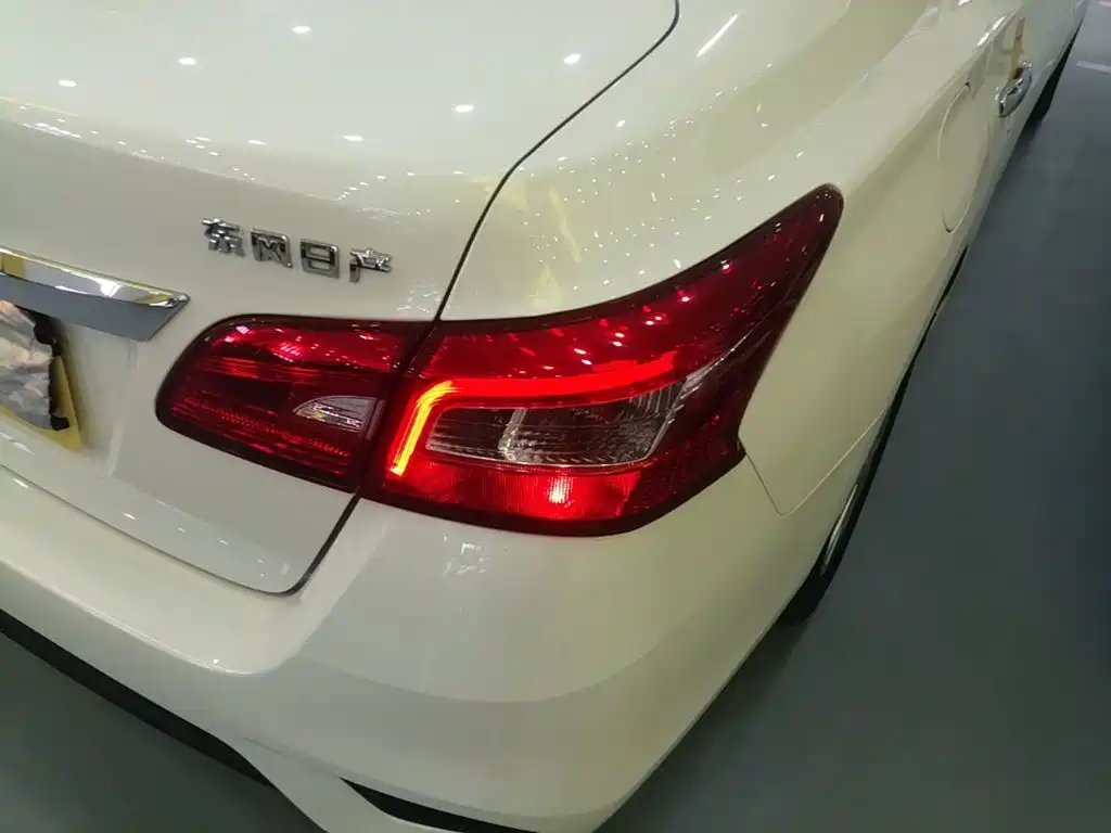 Nissan Sylphy — фото 8