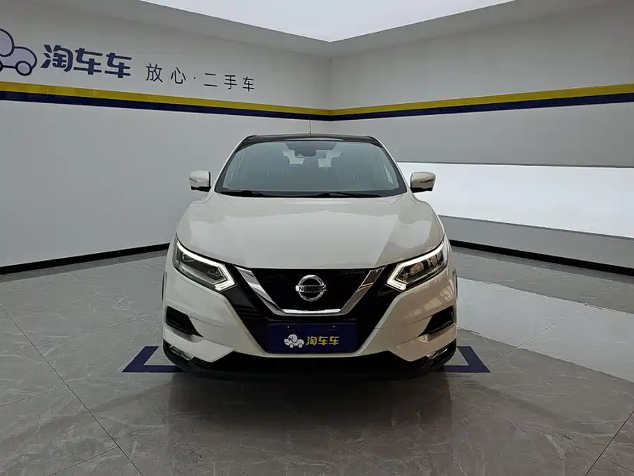 Nissan Qashqai — фото 2
