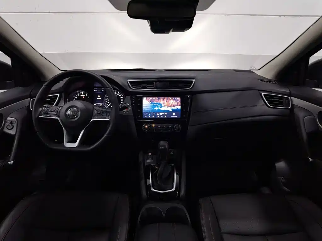 Nissan Qashqai — фото 5