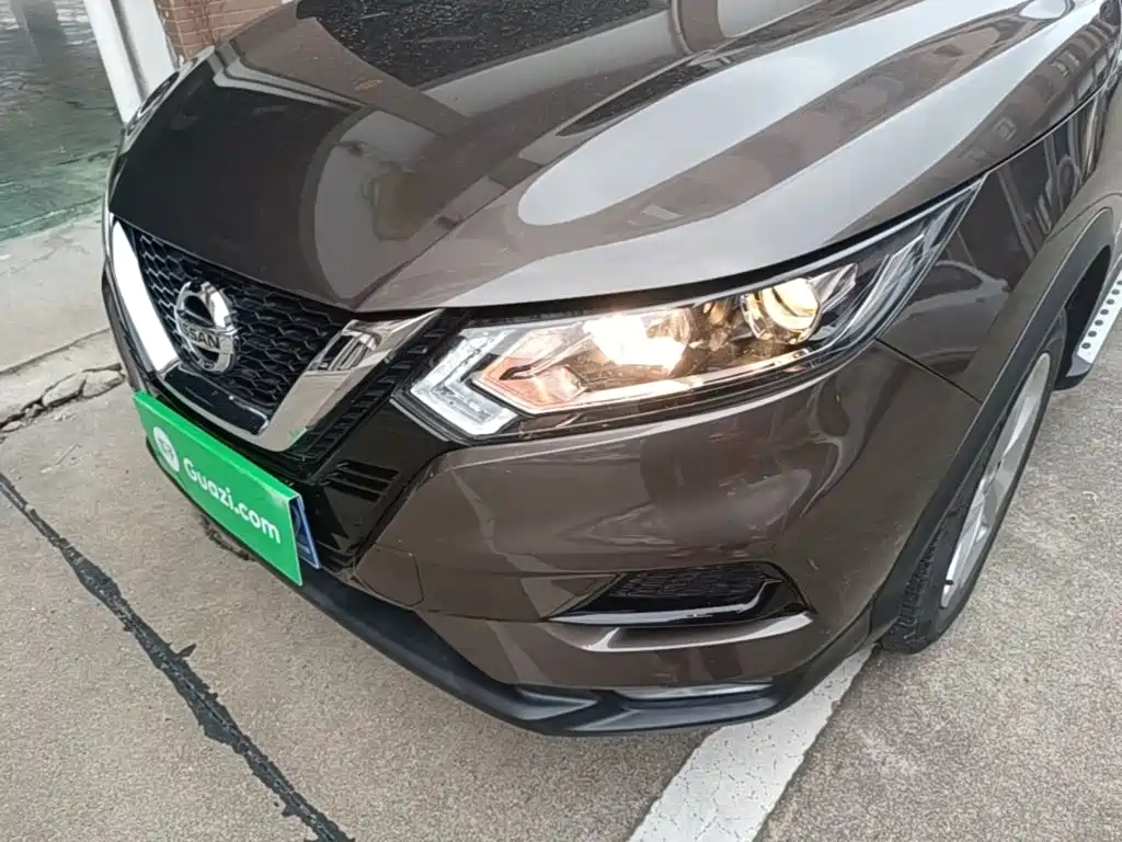 Nissan Qashqai — фото 18